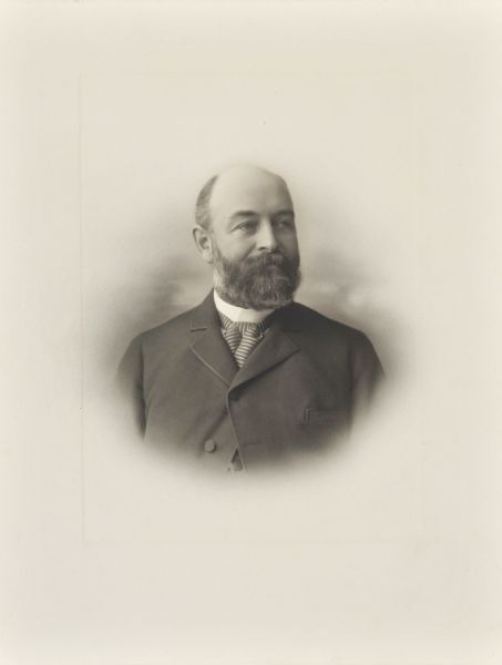 Vignetted quarter-length portrait of Thomas H. Brown.