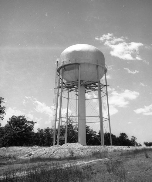 The recently constructed Greendale water tower.