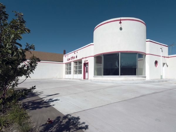 This Art Moderne service station located at 202 North Cascade Street was built in 1947. With its dramatically curved facade, it undoubtedly grabbed the attention of postwar motorists.