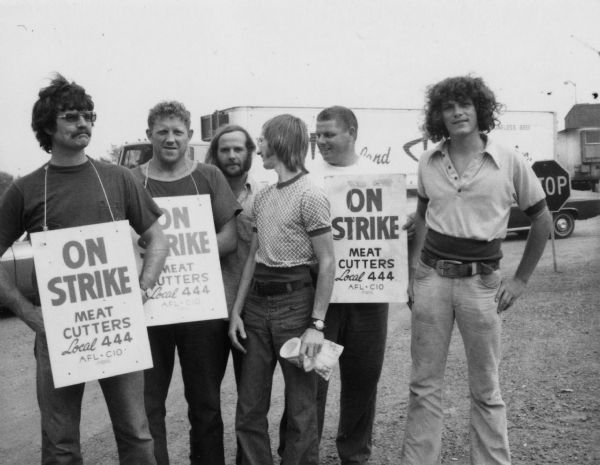 Picket line of Madison Local 444 of the Amalgamated Meat Cutters and Butcher Workers union on strike against the Packerland Packing Co.