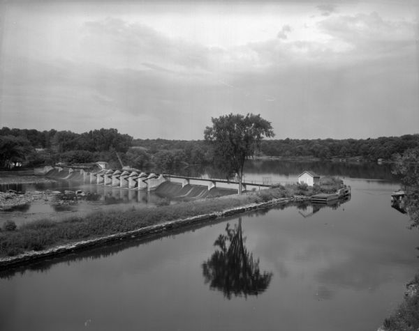 Elevated view of the Guard Lock on the Fox River Canal, looking east from the Highway 55 bridge.