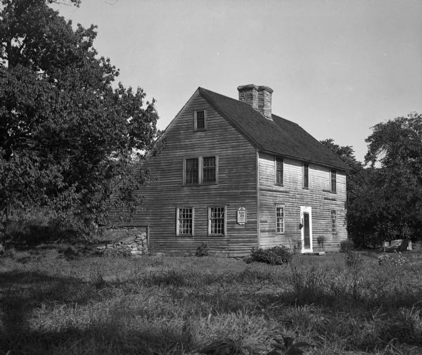 Colonial home, built in 1670, became the residence for Acadians, the descendants of the seventeenth-century French colonists who settled in Acadia, following the Great Expulsion of 1755-1763.