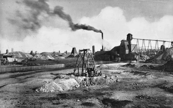 Webb City was known as the world's largest and most productive lead and zinc mining field in the late 1800s and early 1900s and was part of the "Tri-State Mining District."