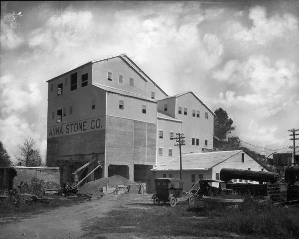 View of a stone crushing facility owned by the Anna Stone Company and established in 1855 by E.H. Finch and Cyrus Schick.