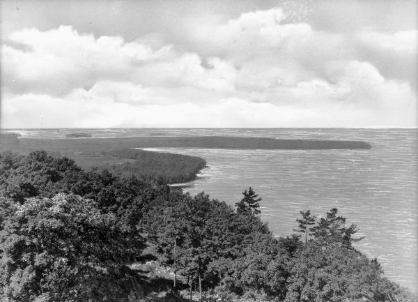 Elevated view of Shanty Bay at Peninsula State Park, established in 1910.