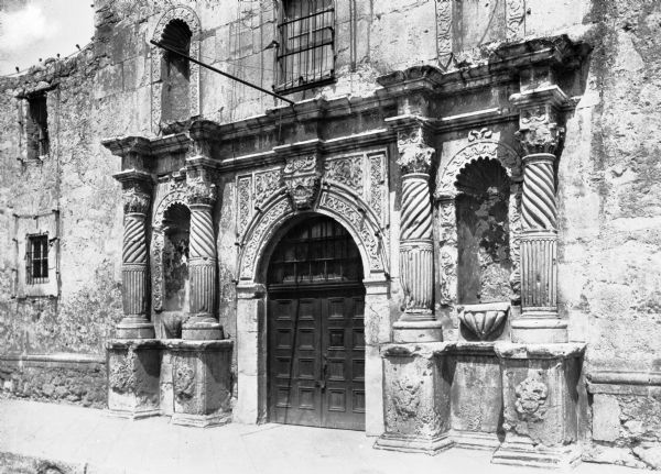 View of the entrance to the Alamo, also known as Mission San Antonio de Valero, built in 1744.