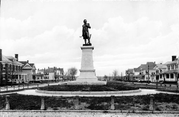 Bronze statue of Hugh Mercer (1726-1777), Physician and Brigadier General of the Continental Army during the Revolutionary War. Mercer died of wound he received during the Battle of Princeton and later was remembered as a revolutionary hero. Erected in 1906, the statue by Edward Valentine can be seen amidst a residential area.