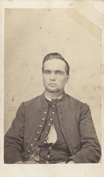 Waist-up carte-de-visite portrait of Private Charles H. Petee, Company E, 100th Ohio Infantry.