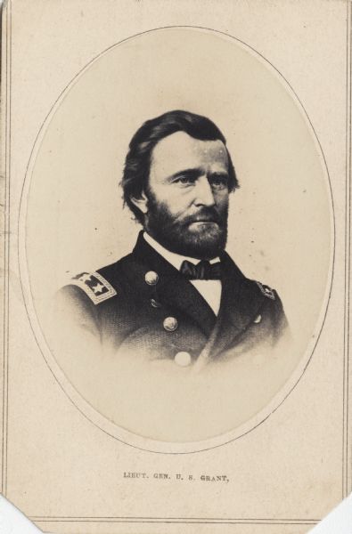 Head and shoulders carte-de-visite portrait of Lieutenant General Ulysses S. Grant.