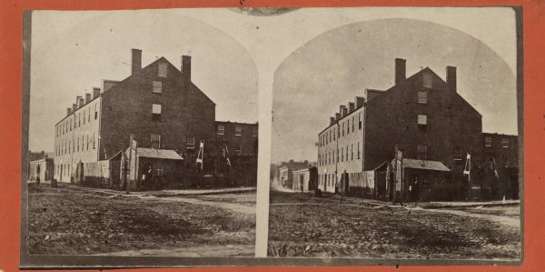 A stereograph of the Confederate prison Castle Thunder.