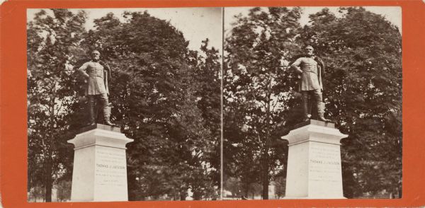 A stereograph of a statue of Thomas J. "Stonewall" Jackson.