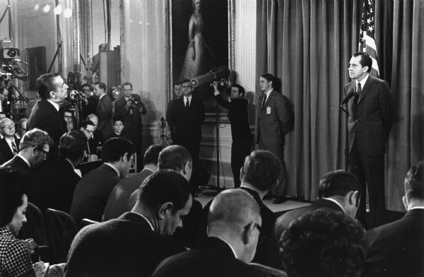 President Richard Nixon fields a question from UPI's Merriman Smith, the dean of the White House correspondents. Smith was particularly known for closing presidential press conferences with the expression, "Thank you, Mr. President."