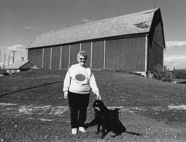 Judy Boeck and her pet dog, Shadow, live at N8688AY. Judy's husband, Kenny, passed away on March 25, 2002.