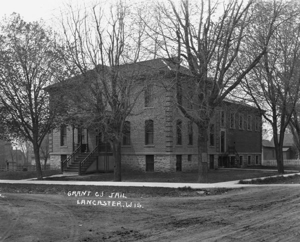 Exterior of the Grant County Jailhouse.