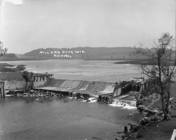 Elevated view of the Mill Dam at the convergence of Lake Wisconsin and the Wisconsin River.