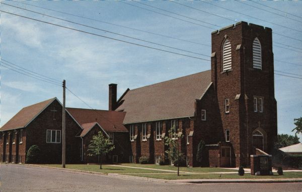 Color photographic postcard of the exterior of St. Matthews Lutheran Church.