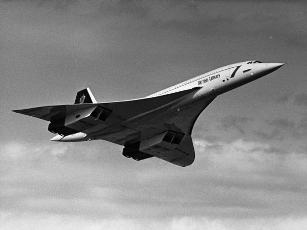 "The British Airways Concorde drew large crowds at the EAA Convention in Oshkosh.  The giant jet, making thunderous, low-level passes, thrilled thousands of aircraft aficionados."