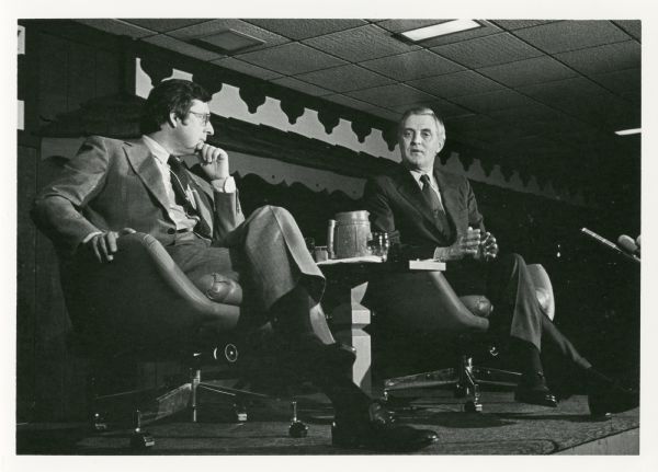 Walter (Fritz) Mondale and David Obey have a conversation at the Better Way Club.