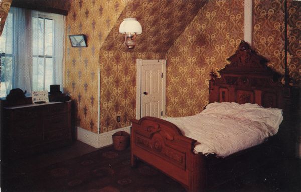 Color postcard of Nelson Dewey's bedroom.