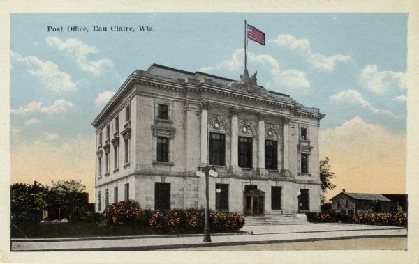 Color enhanced photographic postcard view of the post office.