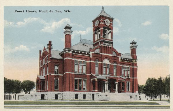 Hand-colored view of the court house with clock tower. Caption reads: "Court House, Fond du Lac, Wis."