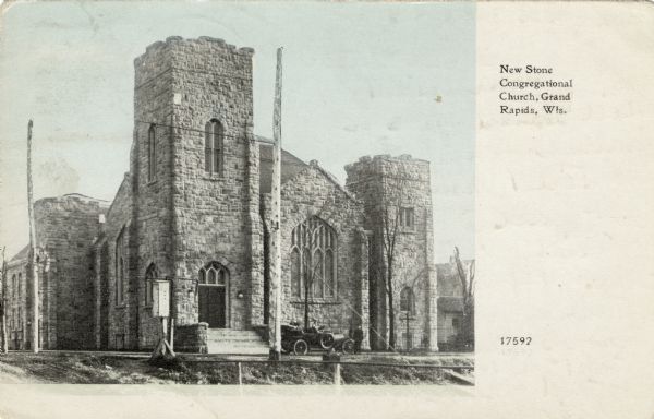 Postcard of a large stone church. Caption reads: "New Stone Congregational Church, Grand Rapids, Wis."