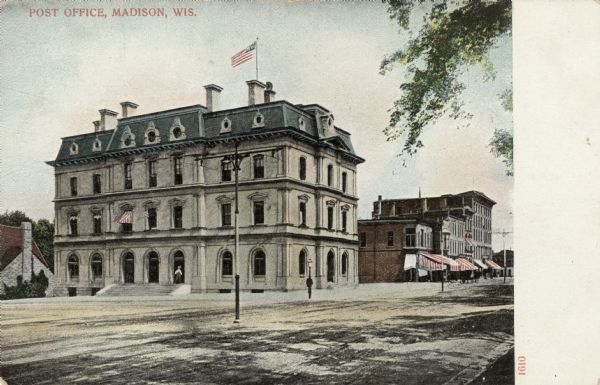 View across Mifflin Street towards the post office. Caption Reads: "Post Office, Madison, Wis."