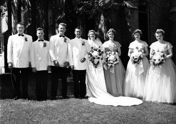 Noreen Lamers and Orville Frank wedding party.