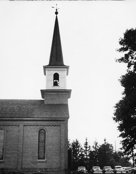 Ebenezer Methodist Church on Butternut Road was the scene of the Leudtke/Leichtle wedding.