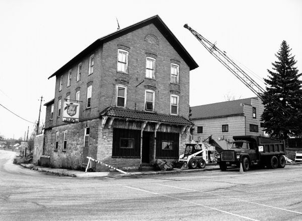 Theresa landmark disappeared over the weekend as part of the highway improvement plan. Originally built by Morris Lehner, the tavern and restaurant was a popular spot for many years. Former owners include Emil Arndt, Paul Koecher, and the Muellers among others.