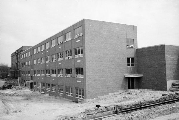West Junior High building under construction along Van Hise avenue on Madison's west side.