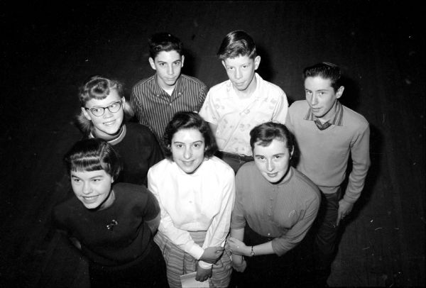 8th-Grade winners of the 1958 Helen Farnsworth Mears art contest.
The contest started in 1927 to honor the memory of the Oshkosh-born sculptor to encourage artistic talent and to recognized achievement of student artists. The event is sponsored by the General Federation of Women's Club-Wisconsin. The winners are: (left to right, front row) Karen Keene, Sharon Smith, Lin Bowman and Mary Lucas; and (left to right, back row) Phil Shallat, Jim Maraniss and Pete Moling.