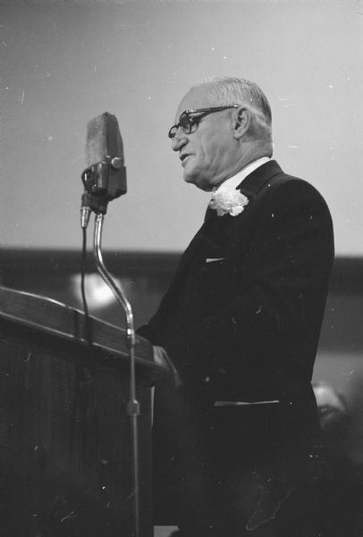 Howard I. Potter, Chicago, chairman of the board of the University of Wisconsin Foundation, speaking at the dedication of the new Wisconsin Center building on the university campus.