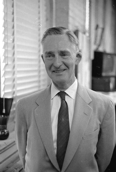 Harold McClelland, <i>Wisconsin State Journal</i> state editor. Portrait taken for the 10th anniversary of the newspaper moving to the publishing of a morning edition. 