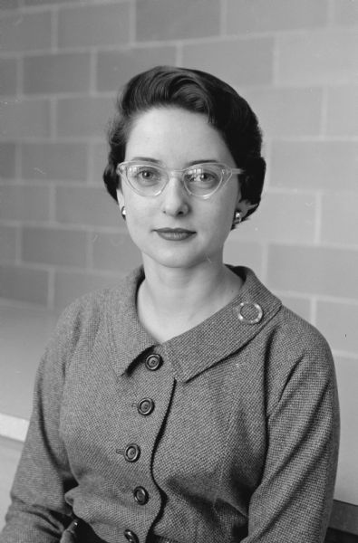 Dolores Remington, <i>Wisconsin State Journal</i> secretary. Portrait taken for the 10th anniversary of the newspaper moving to publishing of a morning edition. 