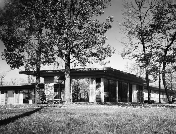 The Abel and Mildred Fagen House was designed by the architectural firm Keck and Keck as Project #387 in 1948. This photograph is taken from the back of the Fagen house in Lake Forest, Illinois.