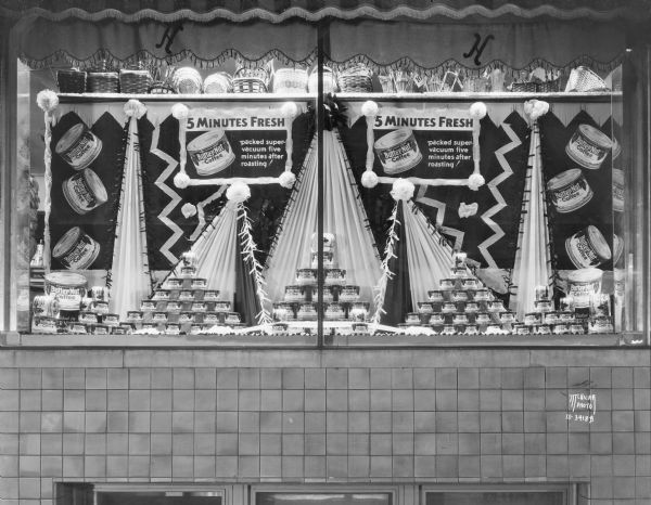 Butter-Nut coffee display window at Hommel's Grocery Store at 103 North Hamilton Street.