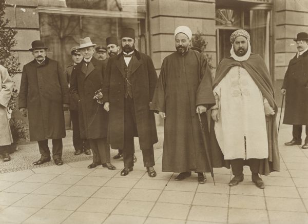At present Berlin is providing accommodation for a high ranking political guest, a son of Abd el Kader, who is the Vice-President of the Turkish legislature. Emir Ali Pascha, accompanied by an interpreter and aides, is using the legislature's recess period to study and learn about the Reich's capital. Emir Ali Pascha is a robust man in his fifties of a pronounced Turkish appearance. As the son of Abd el Kader he carries the title of Imperial Highness. A stroll down Unter den Linden.