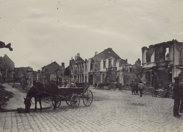 Ortelsburg town square in ruins.