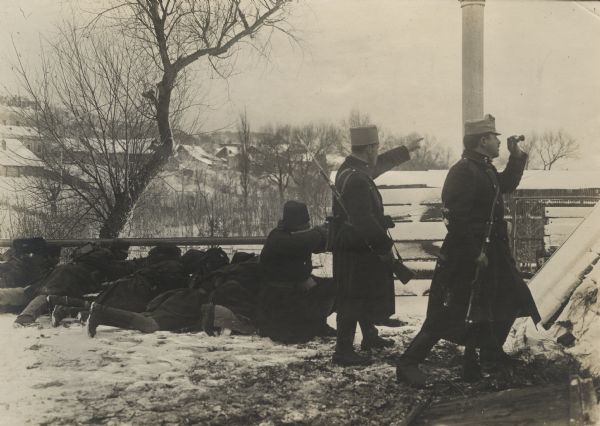 Defending the Pruth River bridge.