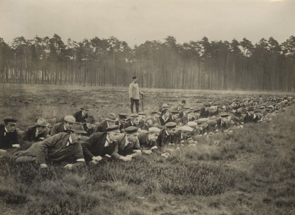 Deutschwehr (war volunteer) unit in training.