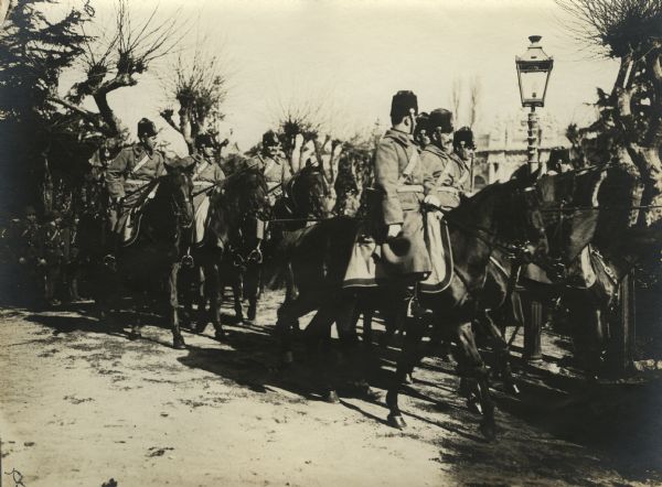 Turkish cavalry (Ulans) their way to the front. 