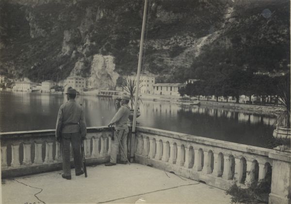 1916 "summer guests" on the Gardasee (Lake Garda). 