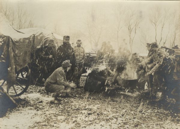 Distributing midday meals to Austrian troops in Russian Poland.