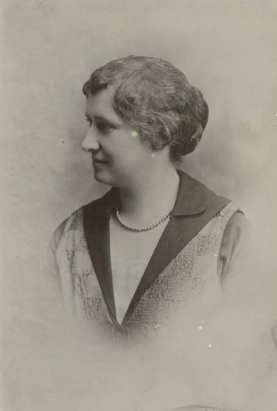 Vignetted profile portrait of Margaret Hutton Abels, a Waukesha native, member of the State Board of Control 1924-1927, and author on topics related to labor.