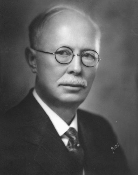 Portrait of Chas Crownhart, a member of the Industrial Commission from May 4, 1911 to August 12, 1915.