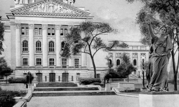 Postcard showing the north wing of the Wisconsin State Capitol, with the statue "Forward" in the foreground.
