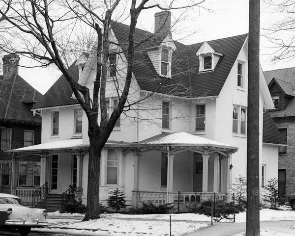 Exterior of the Braley family house located at 422 North Henry Street in which Ella Wheeler Wilcox wrote "Laugh And The World Laughs With You, Cry and You Cry Alone".