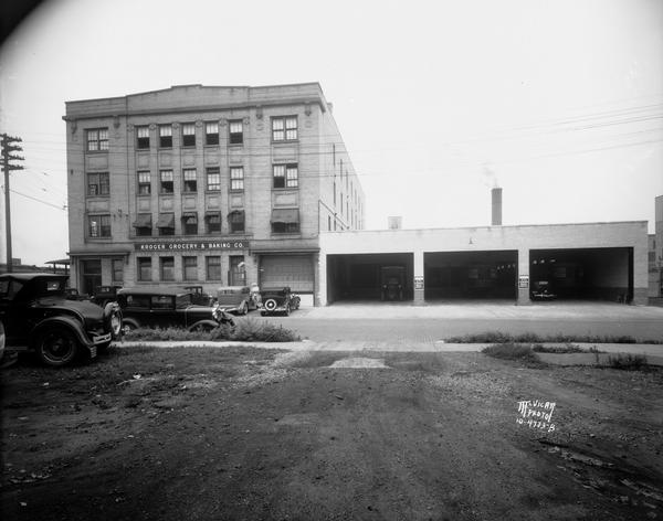 Kroger Grocery and Baking Co. Headquarters and produce warehouse, 634 West Washington Avenue.
