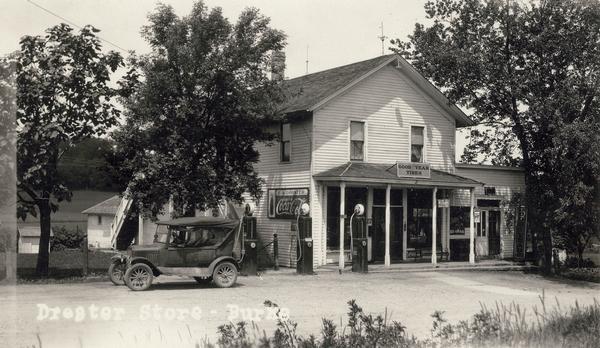 Droster Store at the corner of Burke and Felland Road. It is currently the Burke Station Tavern.